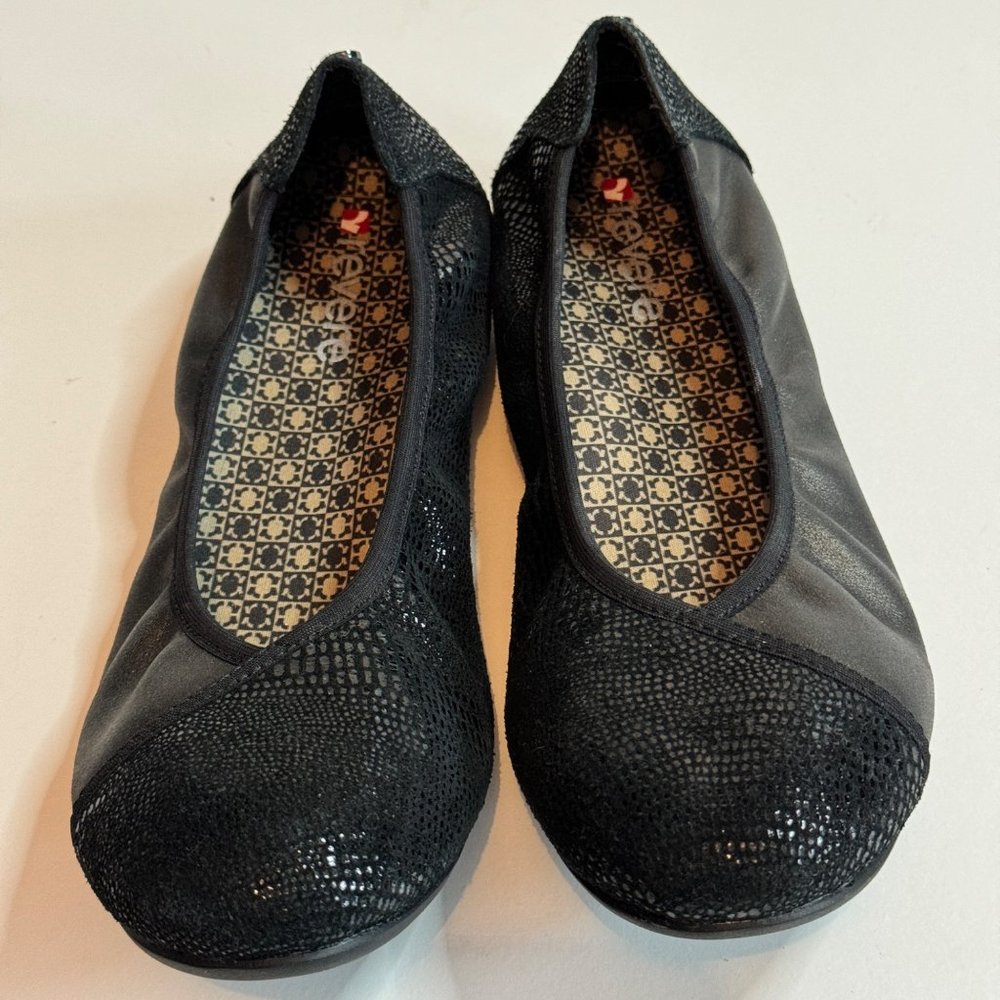 Revere Nairobi Black Lizard Ballet Flats Size 7
